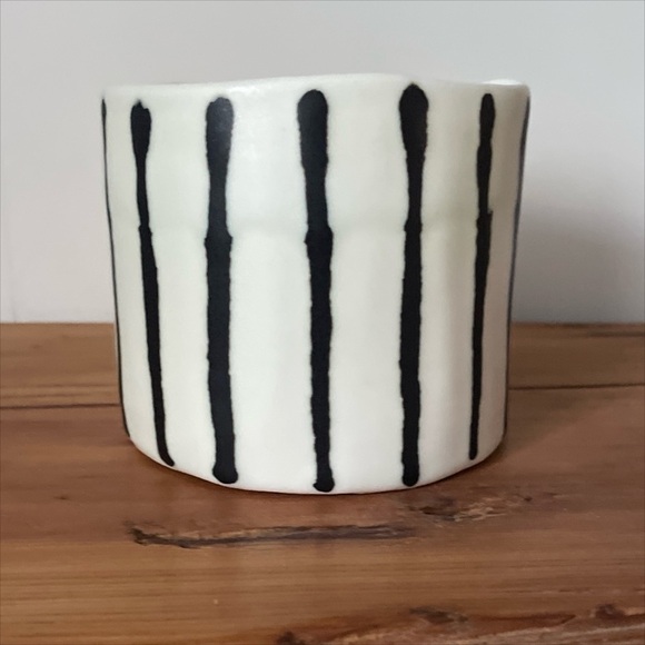 Jennifer Graham Striped Mug Ceramic White Black Coffee Tea Artisan Canada - Picture 2 of 6